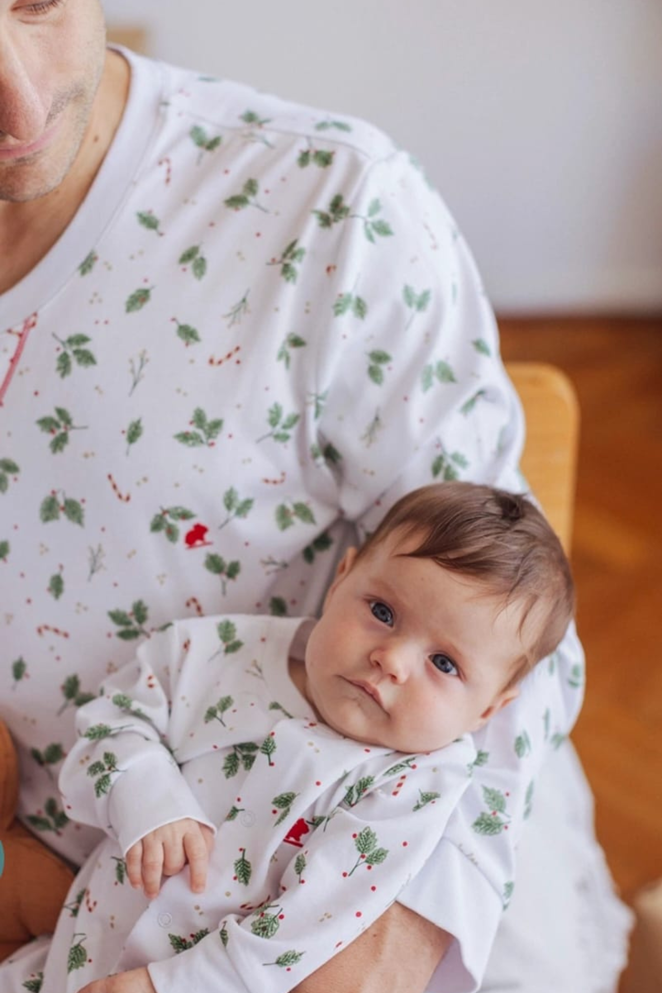 JOY LEAVES CHRISTMAS PIJAMA