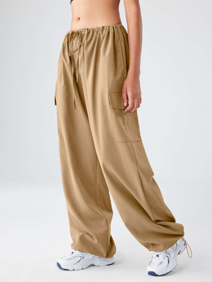 SOLID LOW-RISE PARACHUTE CARGO PANTS