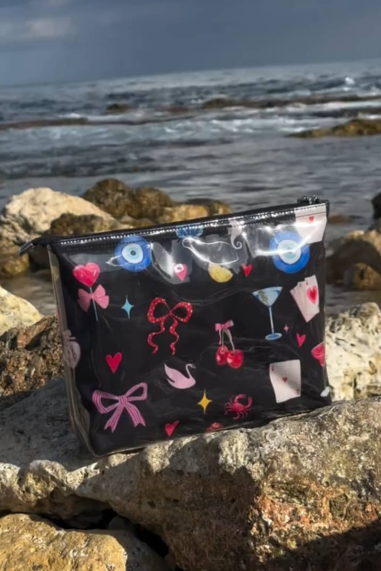 GLOW POUCH BLACK